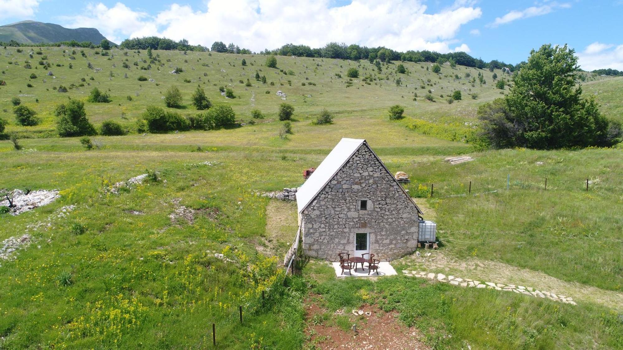 Suri Guest House Plužine Exterior photo